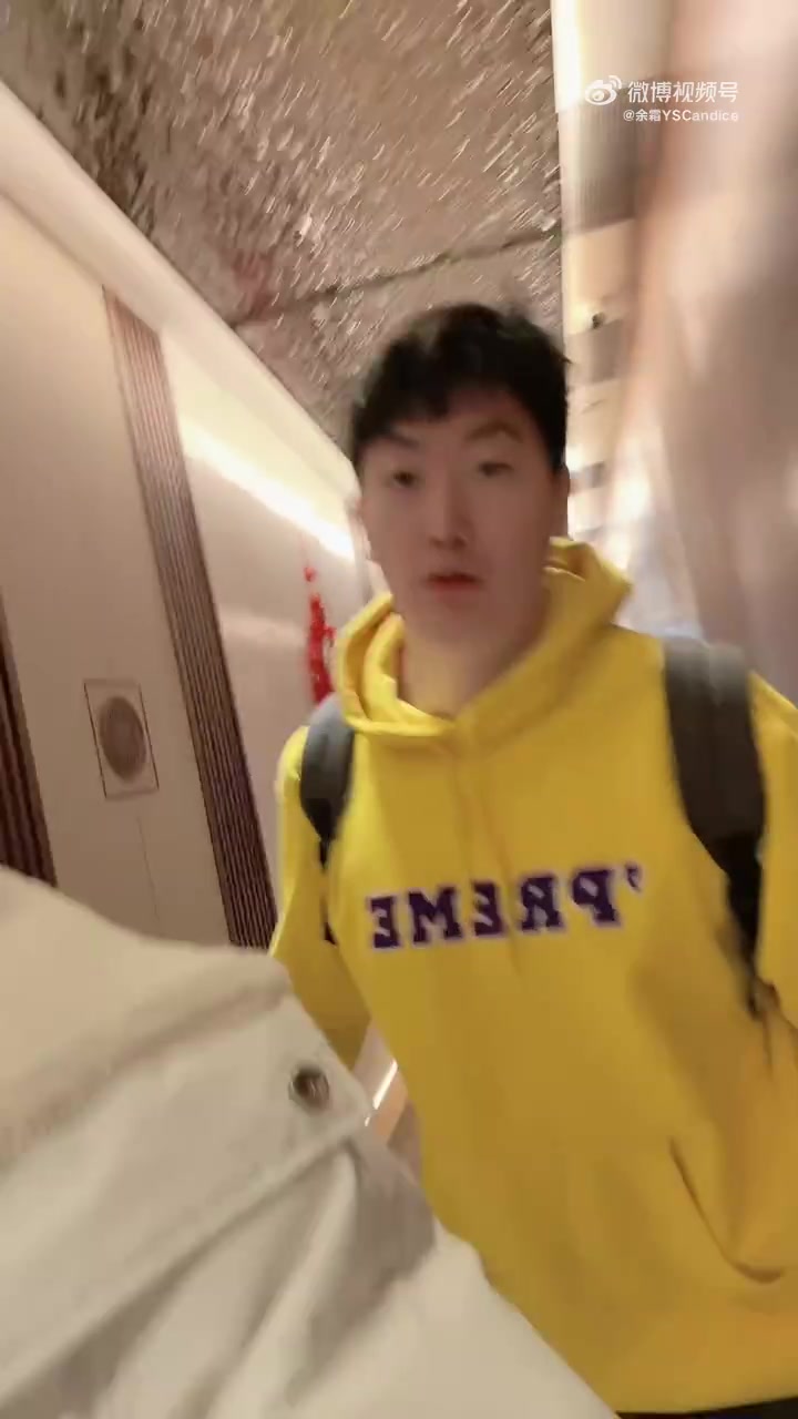 DB官网在线登录入口余霜分享Vlog：来重庆云顶之弈啦！忙碌又充实的工作Vlog